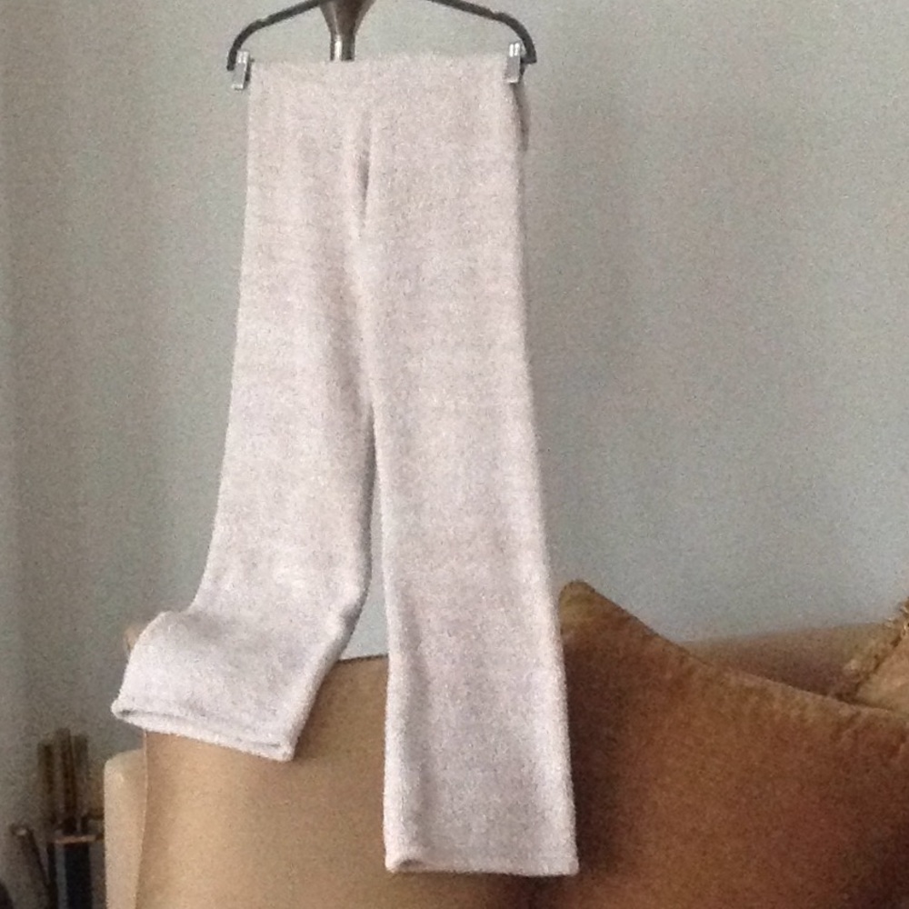 🔥The Paper Store - Uncharted Threads Ivory Pants